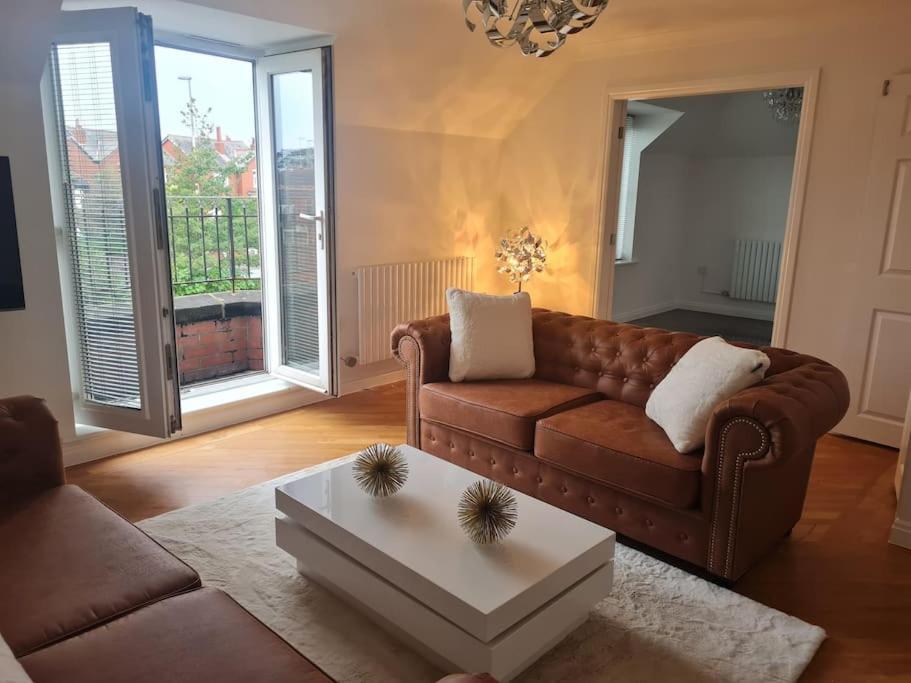 Appartamento 30 The Elms Blackpool Esterno foto